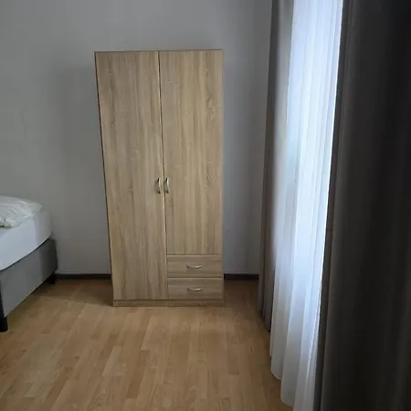 Einhaus Hotell