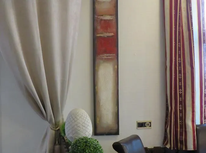 Einhaus Szálloda Borken